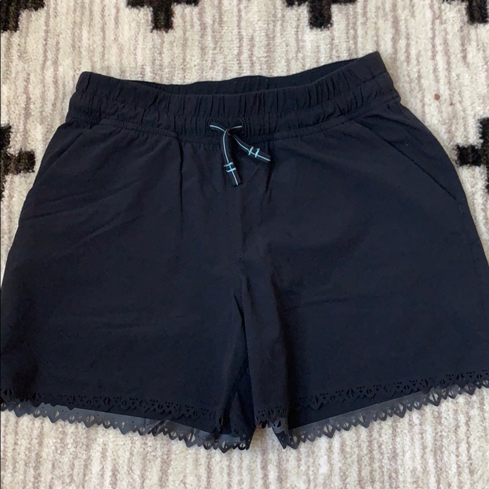 Ivivva shorts